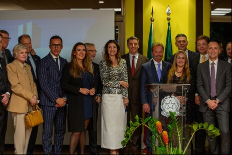 Evento contou com a presença de parlamentares, gestores e empresários
